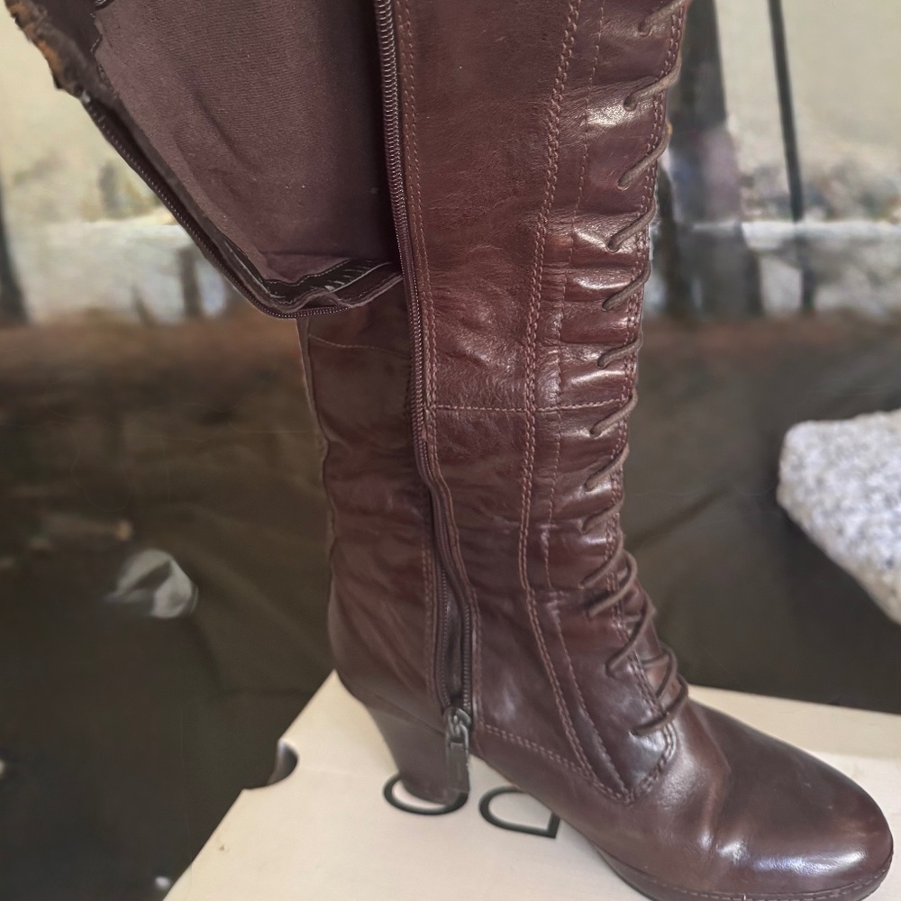 Clark’s Active Air boots